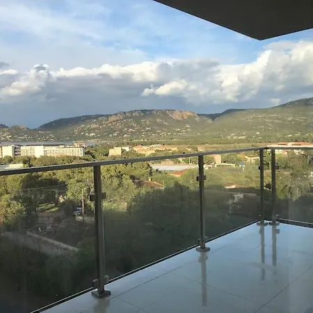 Carmen By Intendance Excellency Apartament *